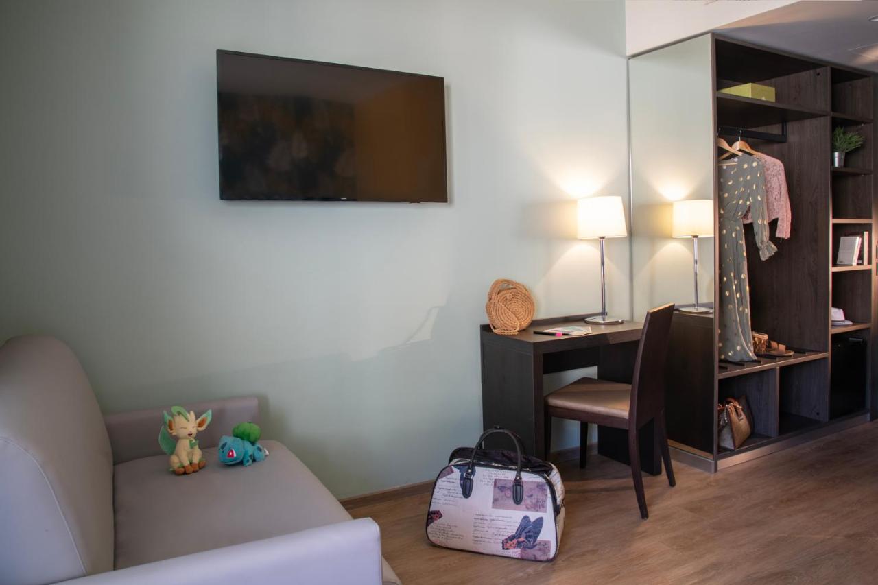 Ibis Styles Beaulieu Sur Mer Exterior foto